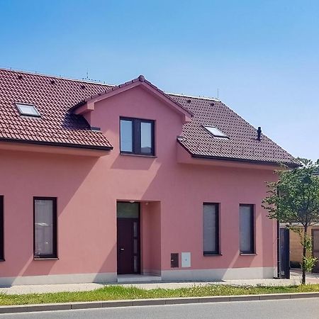 Apartment De Luna プラハ エクステリア 写真