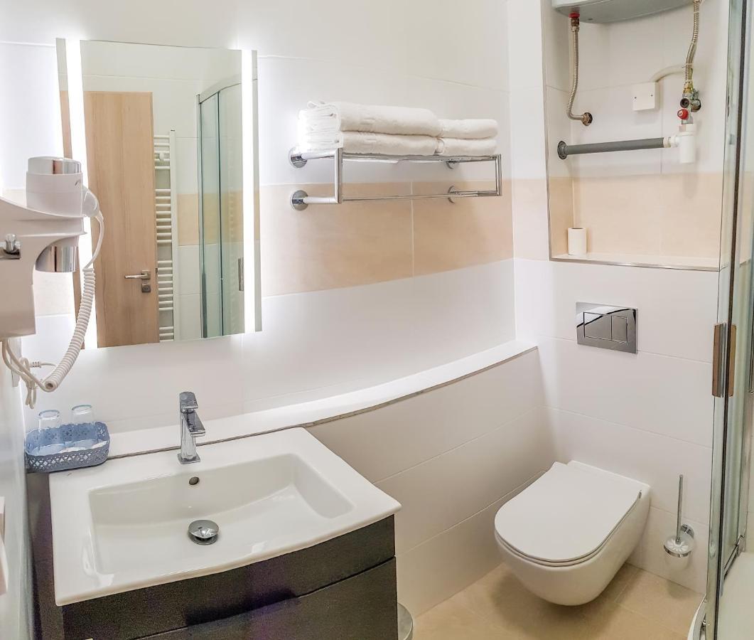 Apartment De Luna プラハ エクステリア 写真
