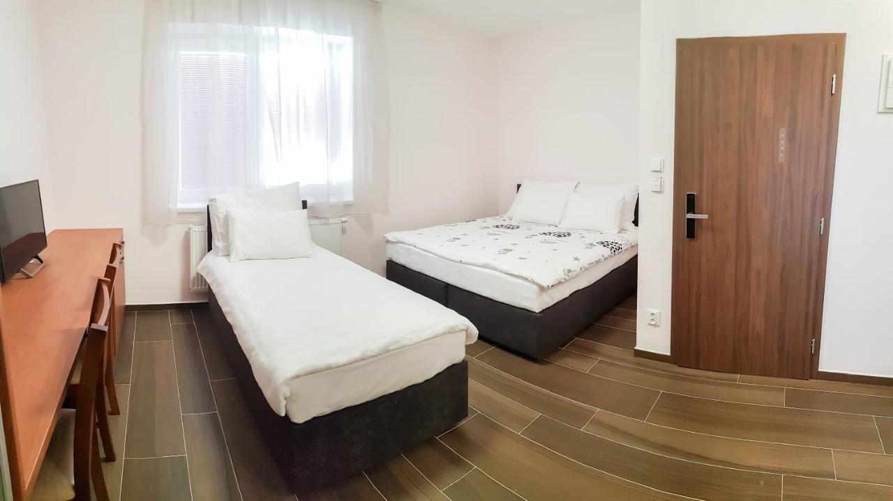 Apartment De Luna プラハ エクステリア 写真